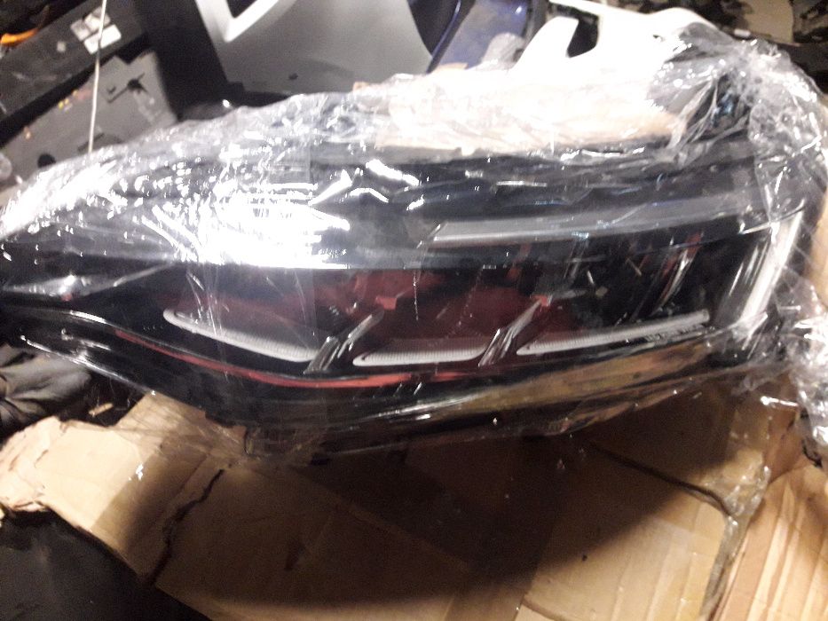 Renault Talisman lift lampa przednia prawa lewa kompletna