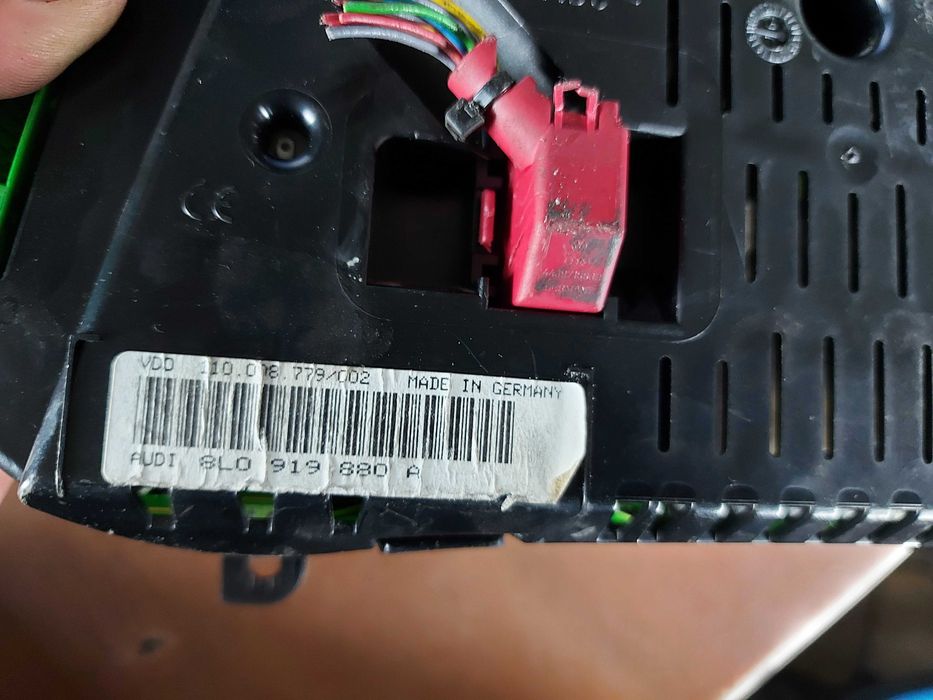 Audi A3 8L licznik zegary 1,8 benzyna8L0.919.880A FV dostawa