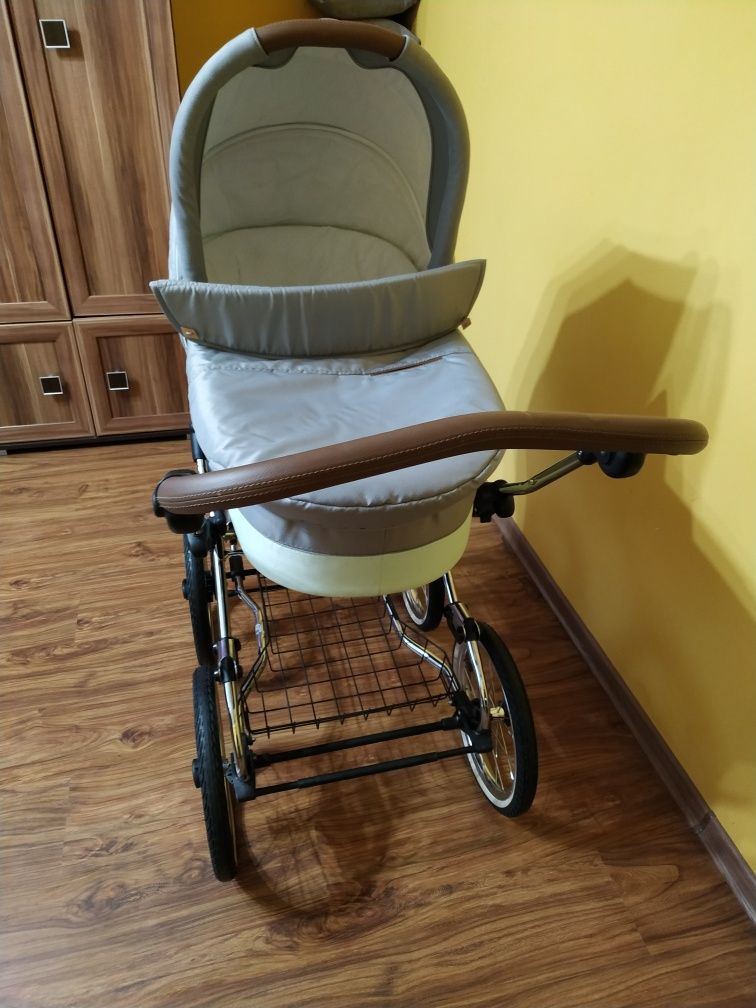 Wózek Navington Caravel+ fotelik Recaro