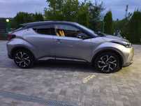 Toyota C-HR 2.0 Lift Hybrid 184 KM