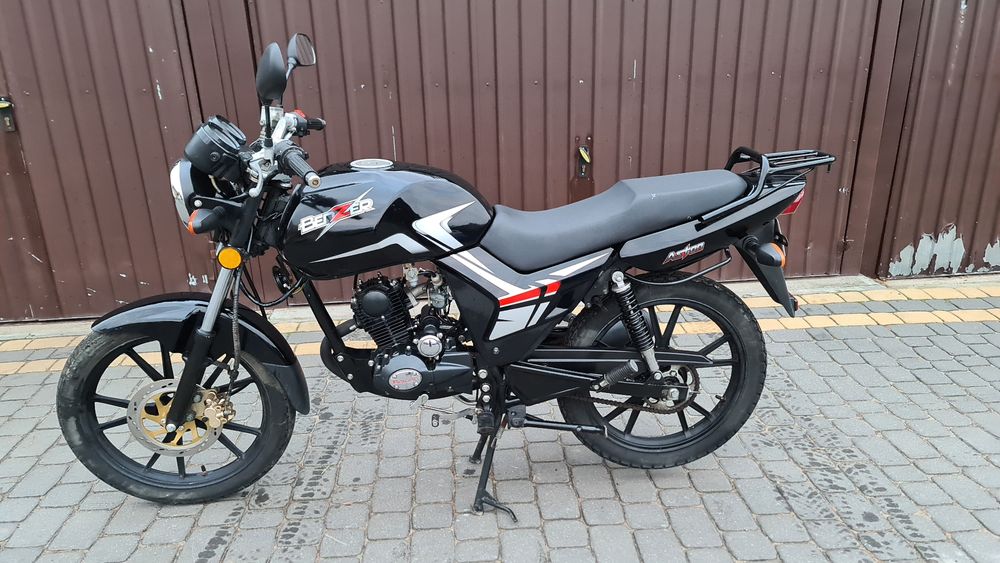 Benzer Aston pionowyw silnik . Stan ikgla !! Raty! Transport !