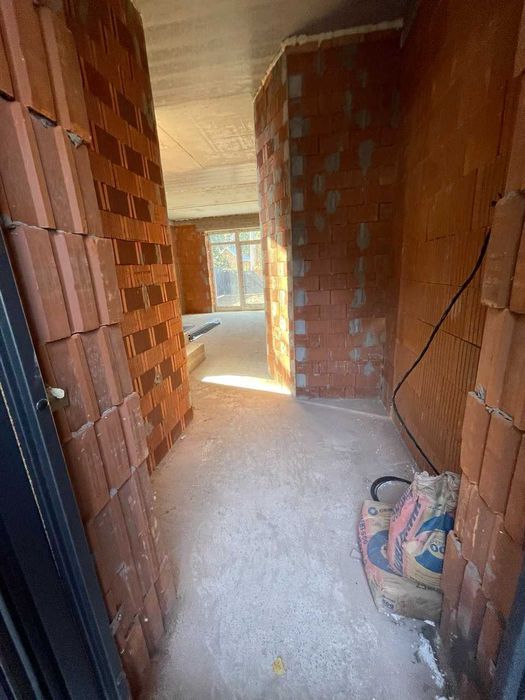 Продам таунхаус в Ірпені біля парку Дубки 90 м кв за 92000$