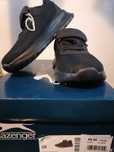 Slazenger Sneakersy dziecięce r. 29 nowe