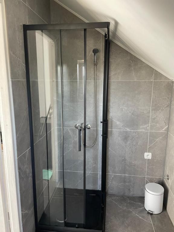 Apartamenty 2os / 4os