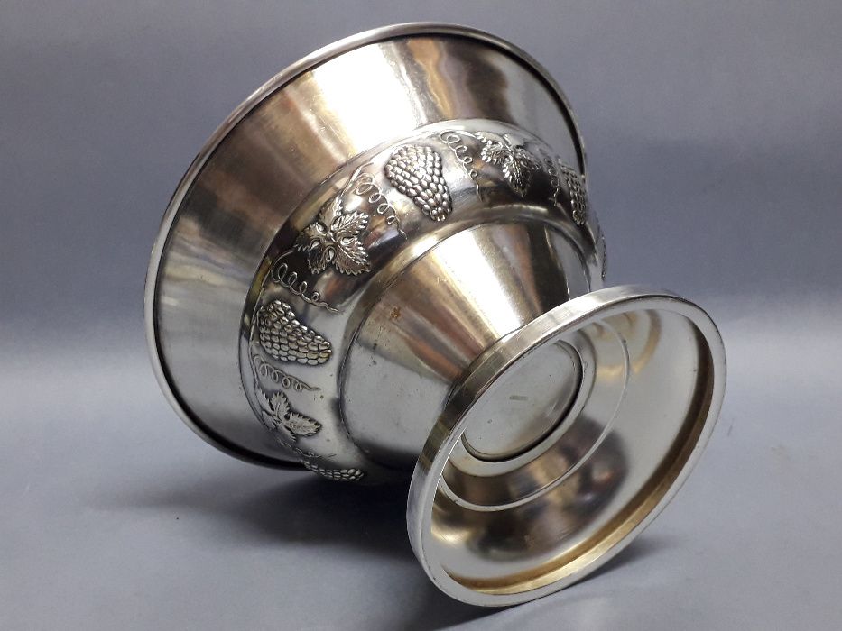 Posrebrzana patera na owoce, plater i szkło, pocz. XX w.