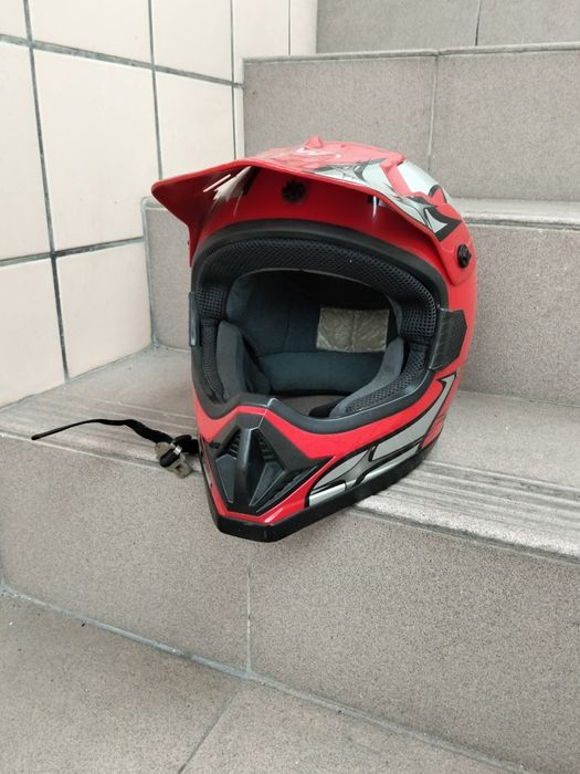 Capacete motocross em bom estado