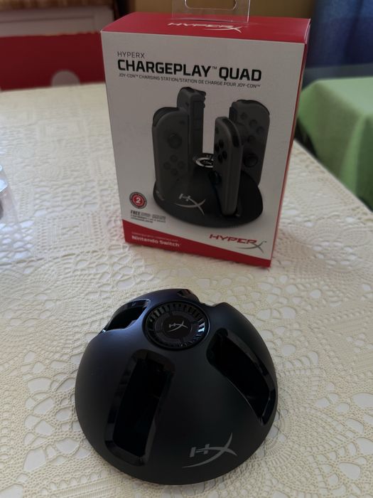Chargeplay Quad HyperX Nintendo Switch para Joycons