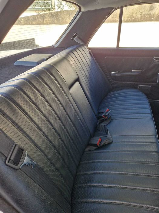 Mercedes W123 gasolina