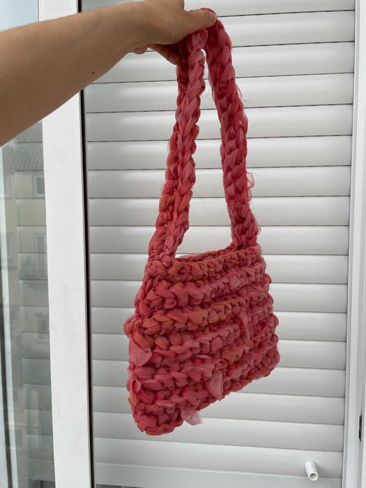 Bolsa de ombro feito à mão