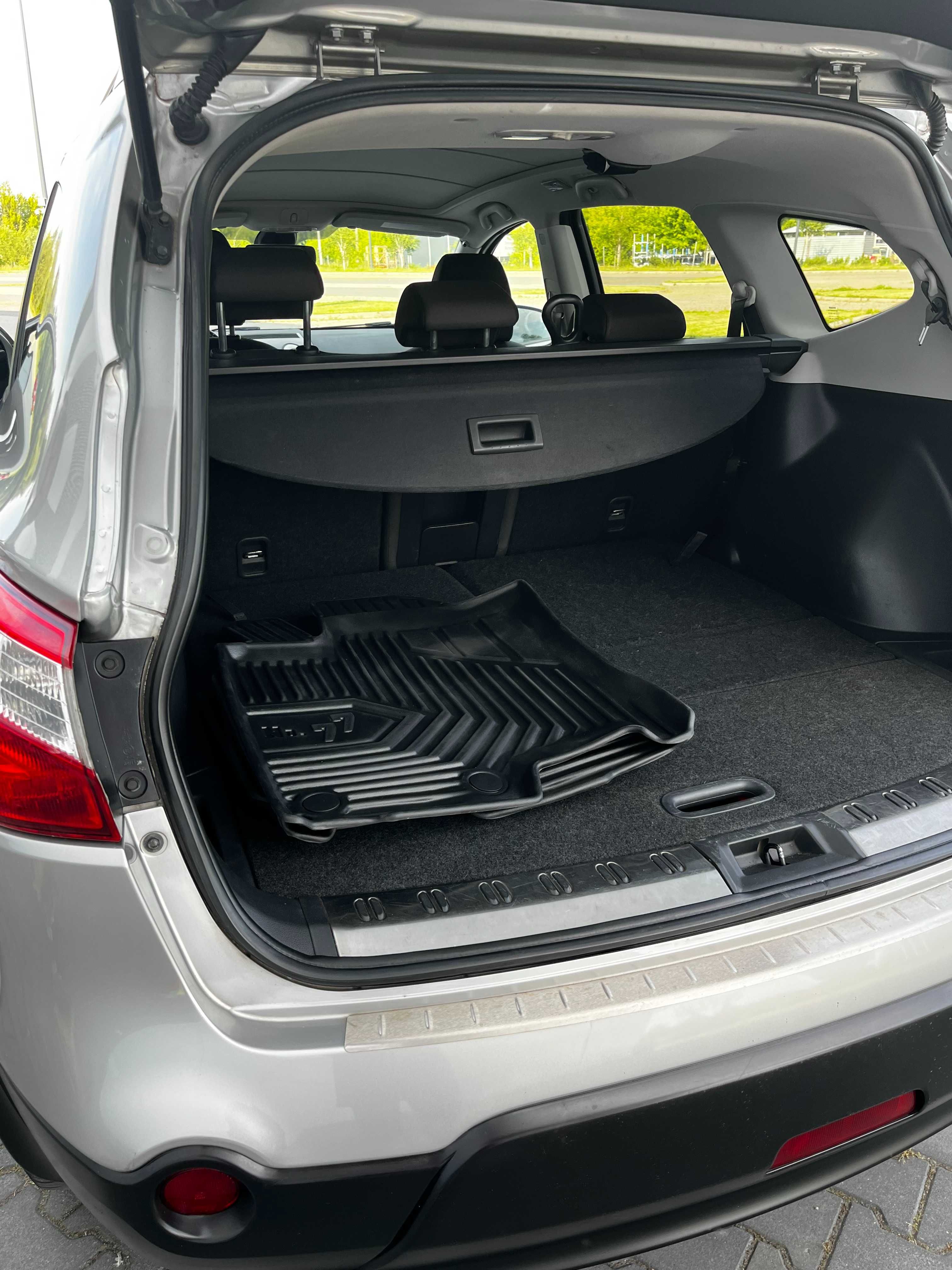 Nissan Qashqai+2 4x4 salon Polska