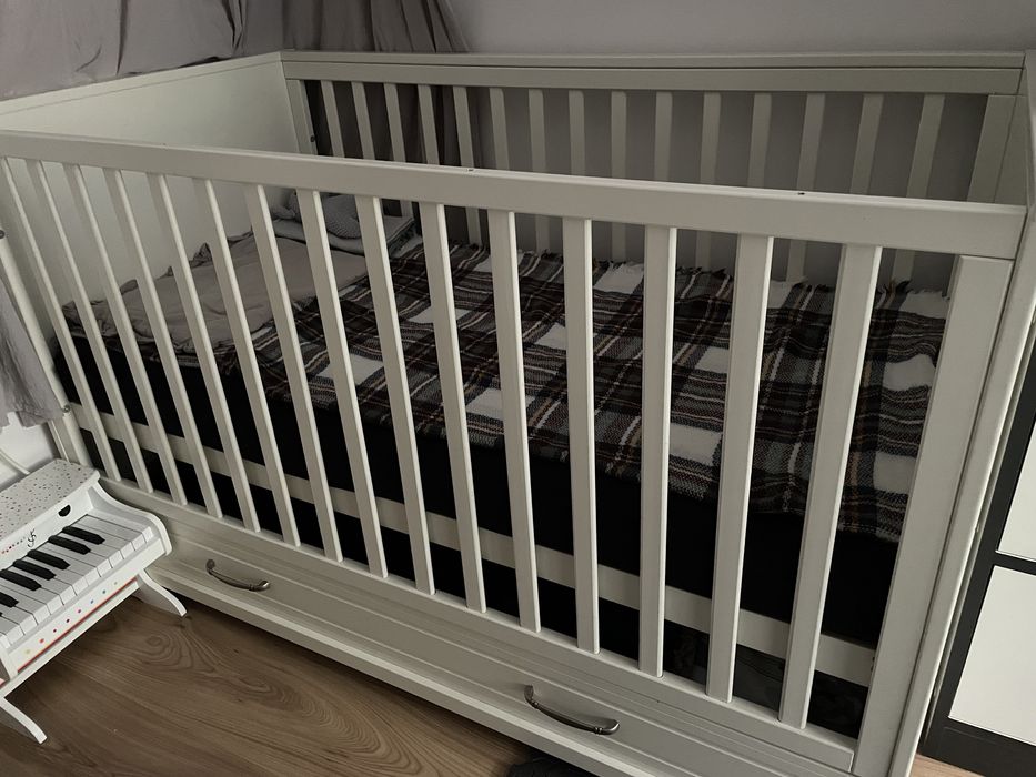 Łóżeczko niemowlęce/tapczan 2w1 /140*70