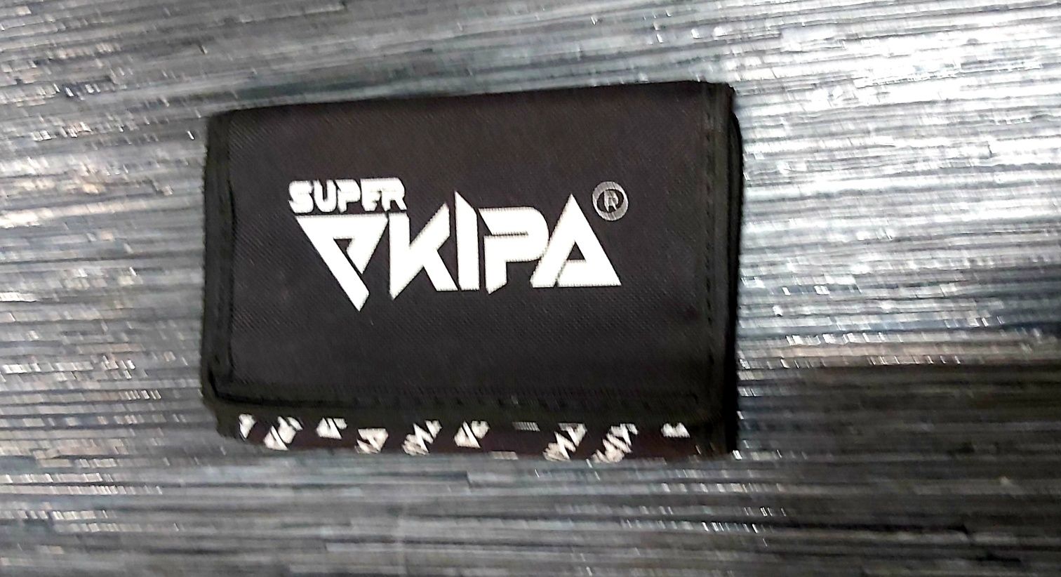 Czarny portfel ekipa