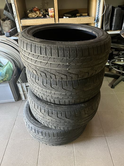 Opony Pirelli sottozero serie 2   18/255/45