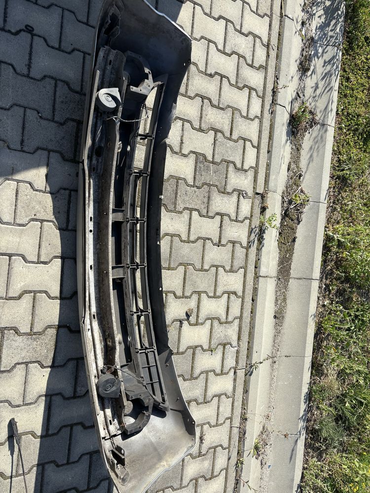 Zderzak przód przedni bmw e46 sedan touring polift titansilber metalic