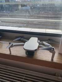 drone DJI Mini 2 SE