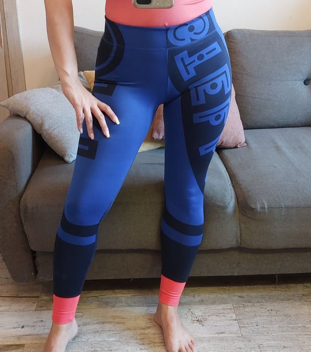 Damskie sportowe legginsy  firmy Adidas rozmiar XS (34)