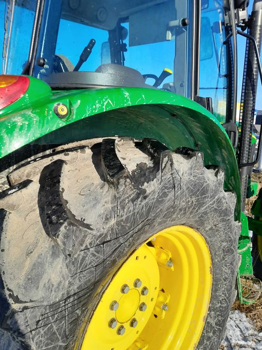John Deere 5820 Power Quad 40Km/h Pneumatyka