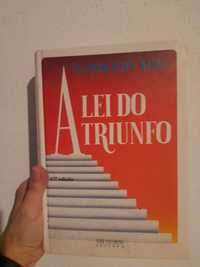 Livro A Lei do Triunfo de Napoleon Hill