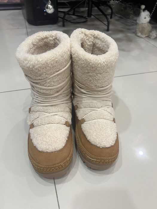 Черевики уггі ugg  зимні чоботи ботінки Oysho