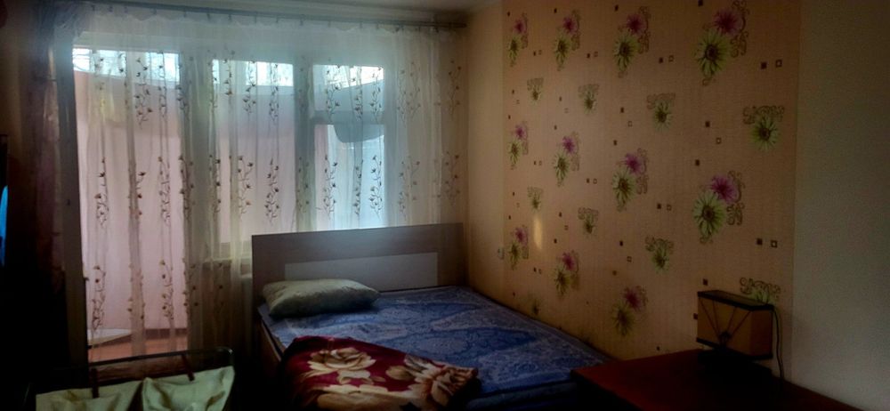 Здам кімнату для дівчини по вулиці Івана Мазепи