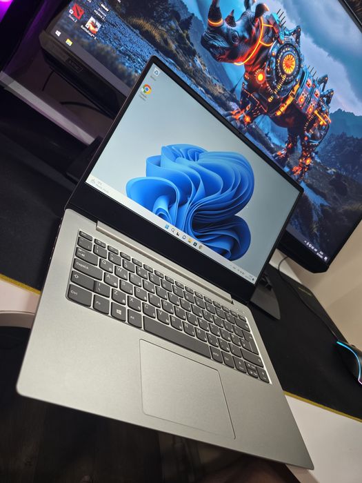 ‼️Lenovo 330S‼️ i3-8130/DDR4-12/NVME-256/FHD-IPS/ Батарея 4 години