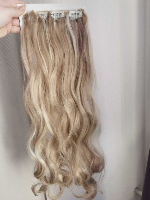 Doczepiane włosy clip in 65 cm pasma blond