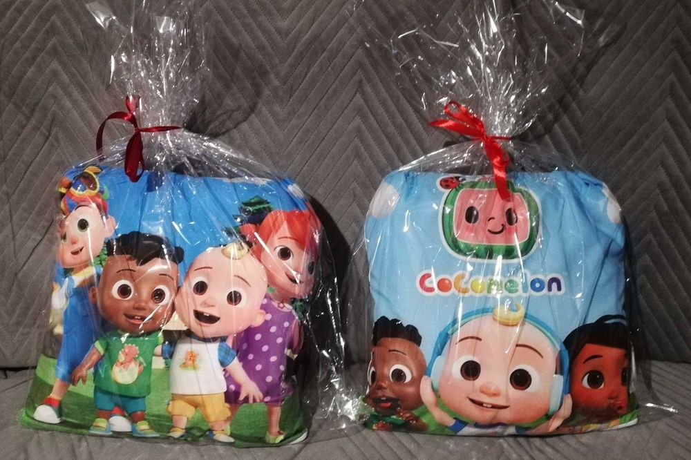 2 x poduszka CoComelon