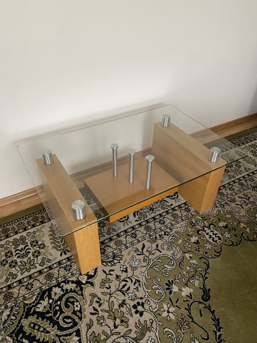 Stolik kawowy. Szklany blat