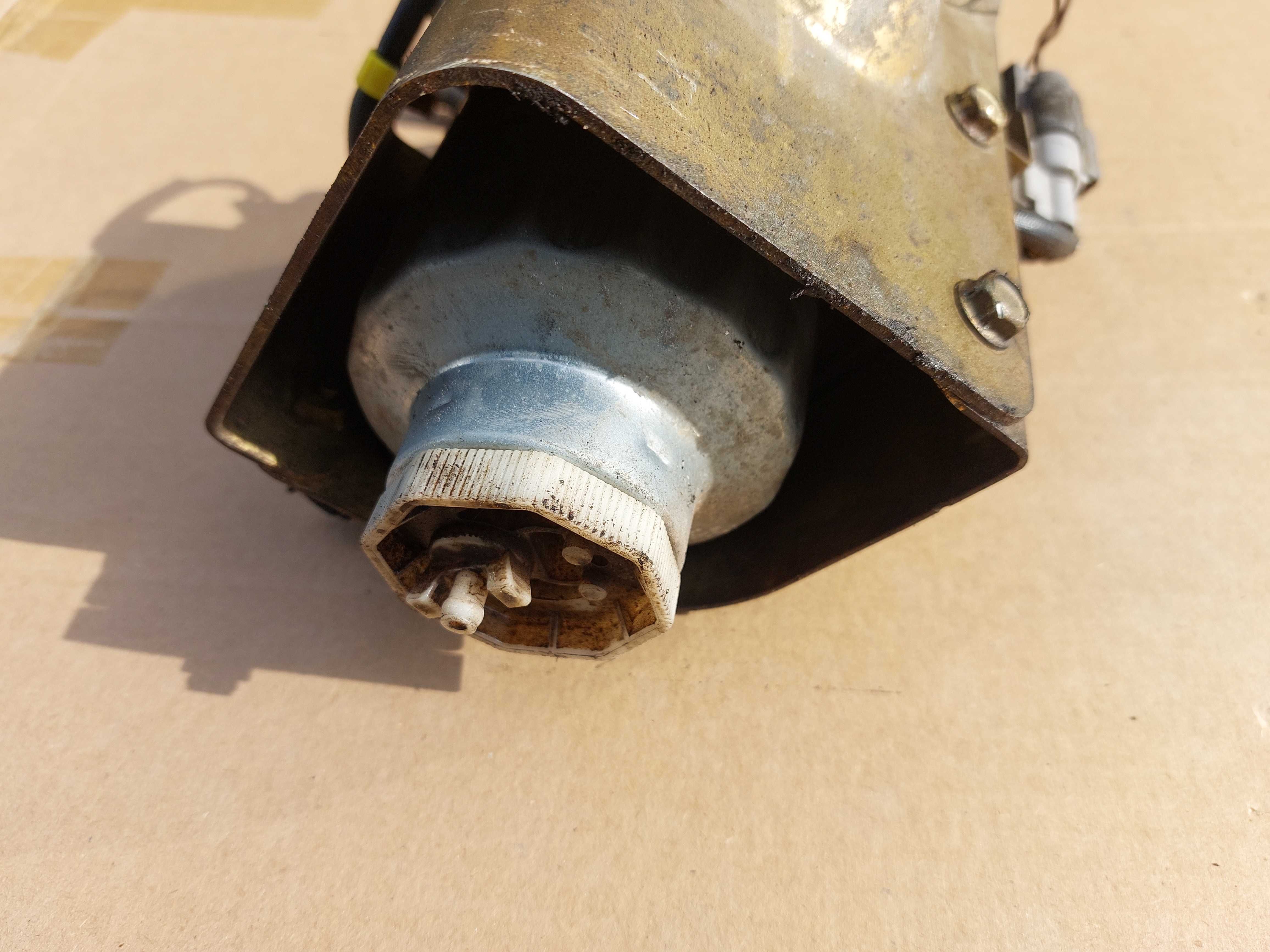 Obudowa Filtra Paliwa czujnik Mazda 5 RF7J 143km Org