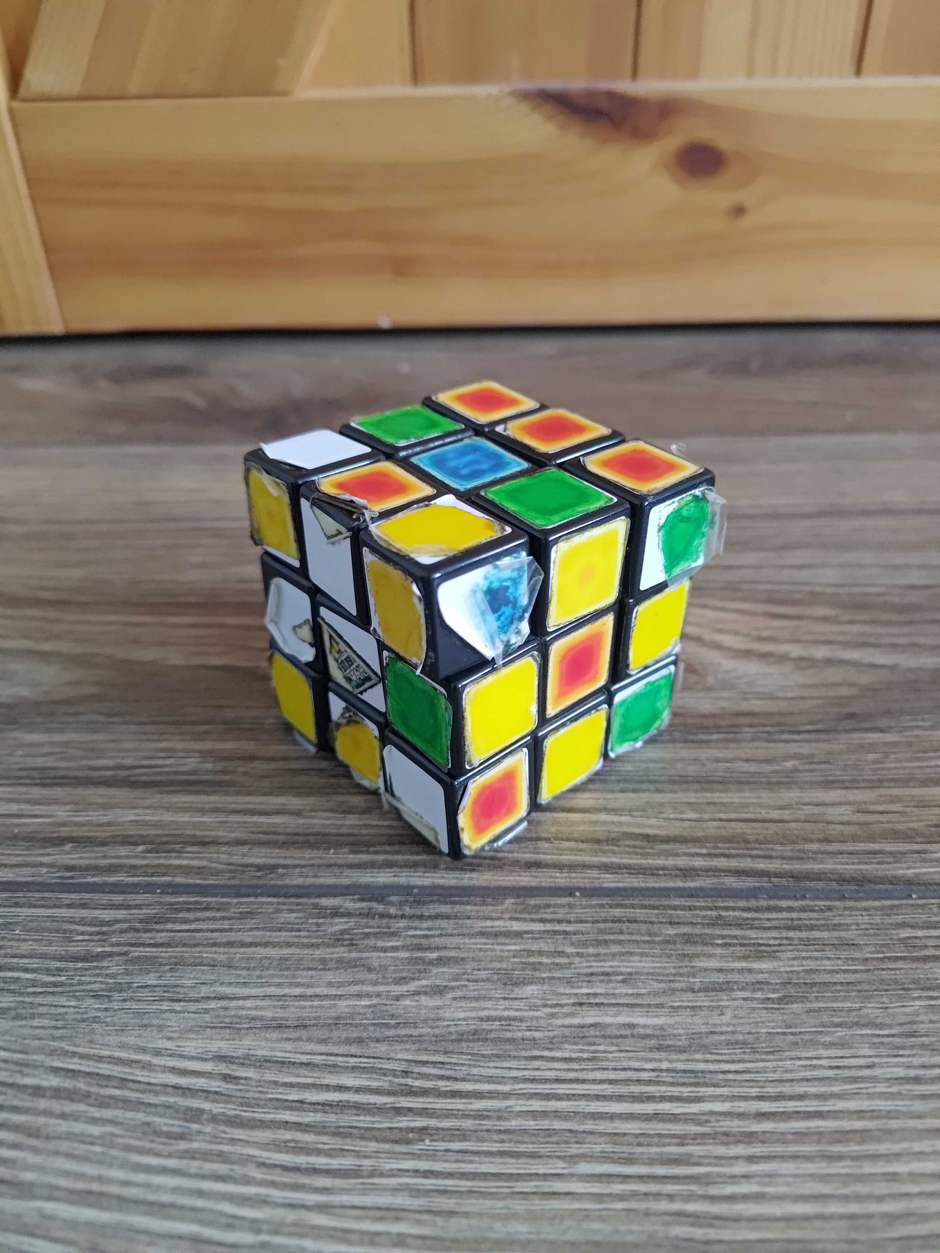 TANIO kostka Rubika na części