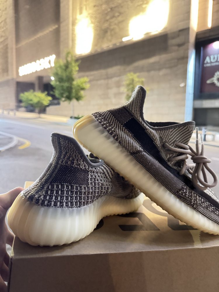 Adidas Yeezy 350 V2 оригінал