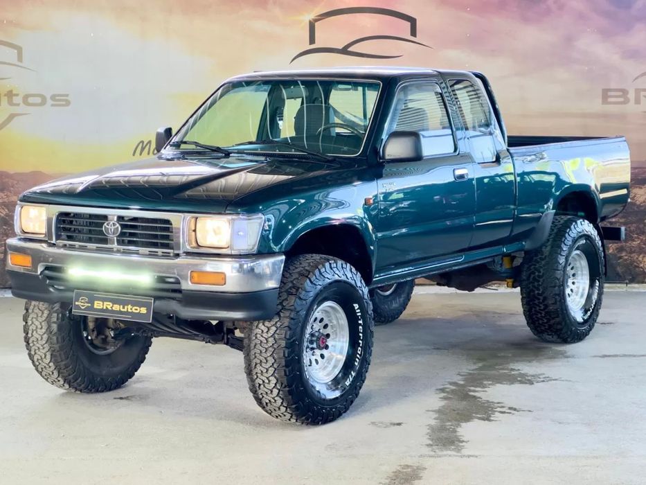 Toyota Hilux 2.4 D LN90L XCab