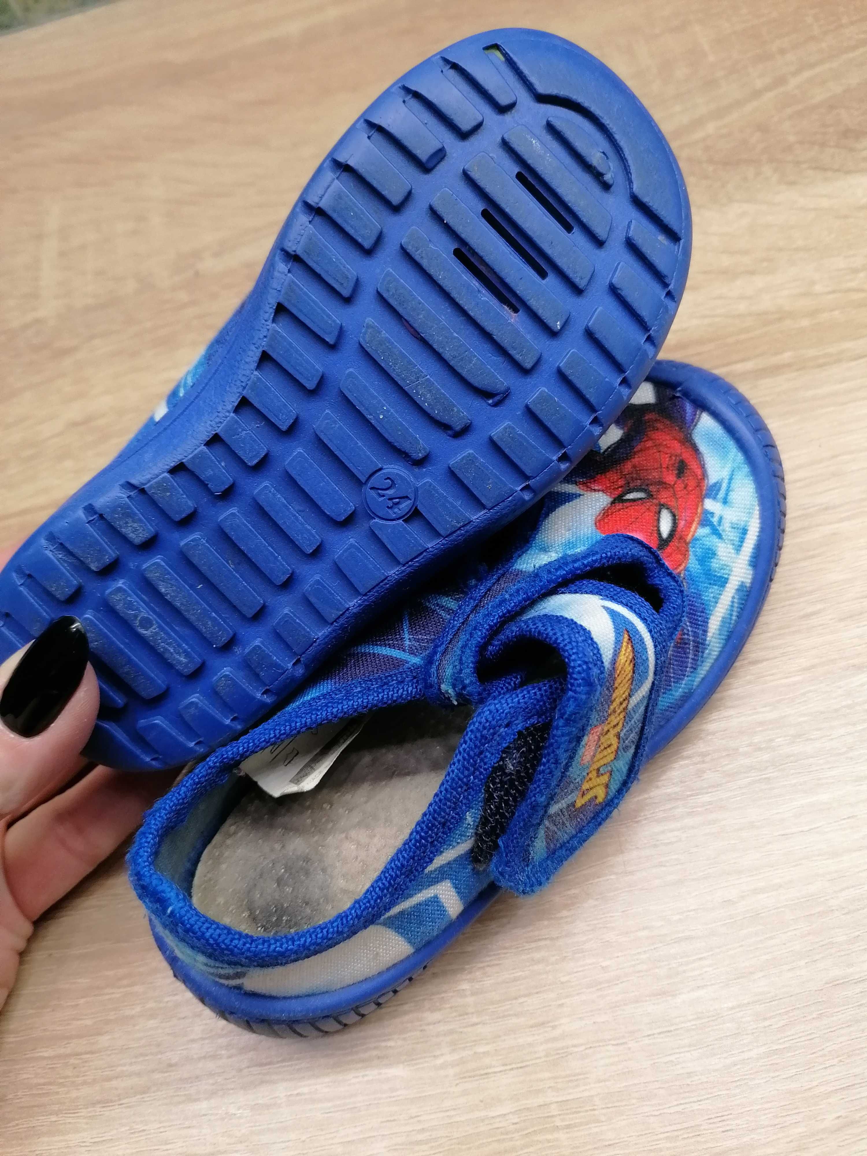 Kapcie Spider Man rozmiar 24