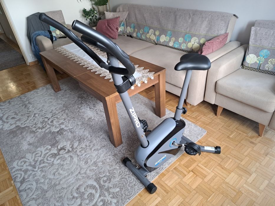 Treningowy rower magnetyczny.