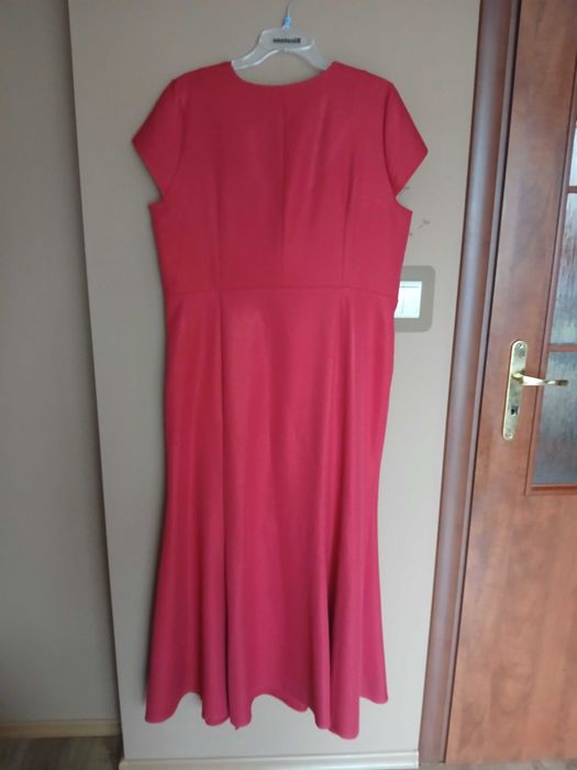 Dluga wizytowa sukienka Rosa rozmiar 48/50/52. 5 XL