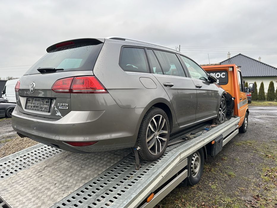 VW golf 7 kombi 2.0 tdi uszkodzony