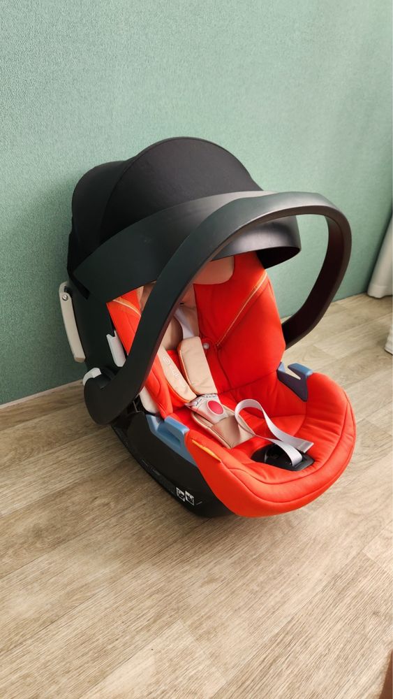 Коляска-прогулка Cybex Priam + зимовий чохол + автокрісло