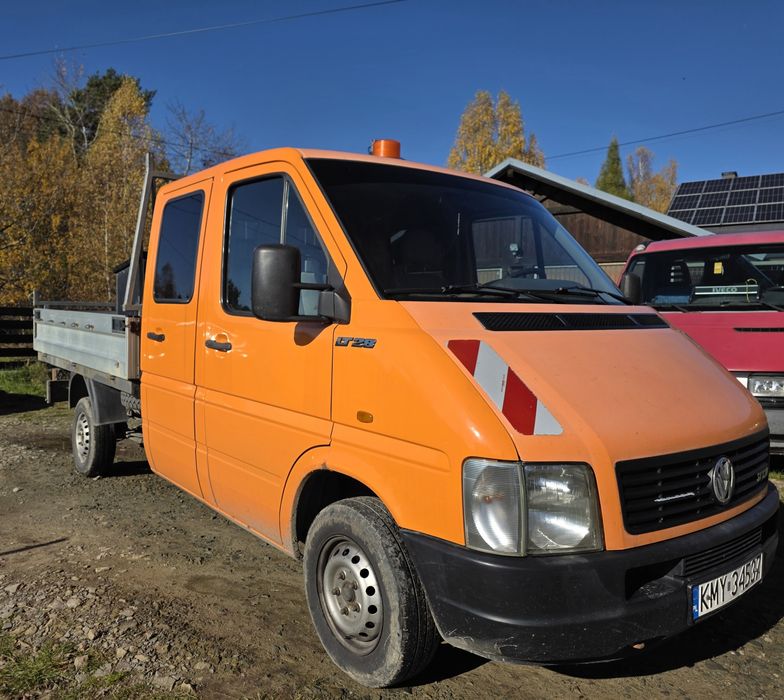 VW LT 2.5 TDI 150KM • Podwójna kabina • Paka 2,5m • Hak • Kogut