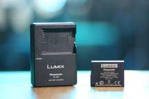 Ładowarka Lumix Panasonic DE-A80 + bateria DMW-BLC12E ORYGINALNE