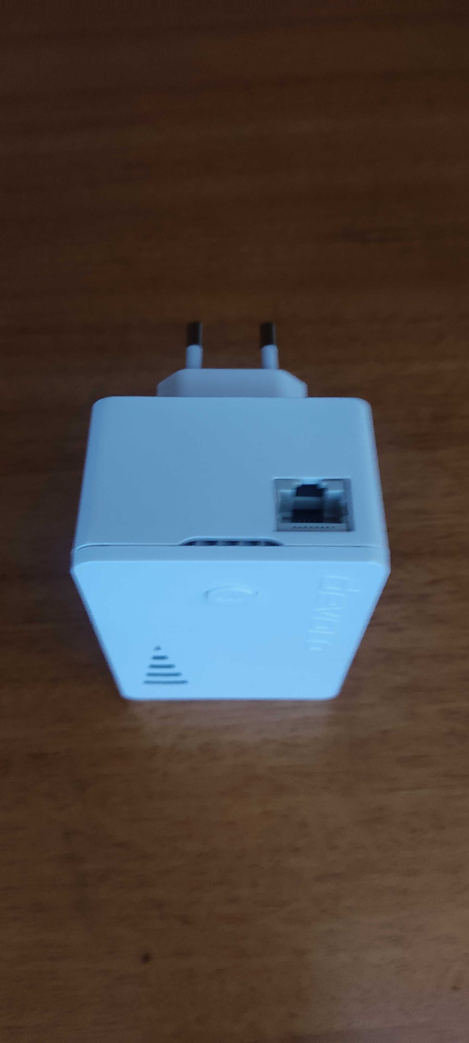 Repetidor Wi-fi Devolo AC dual band ( Mod ref: MT 2767 )