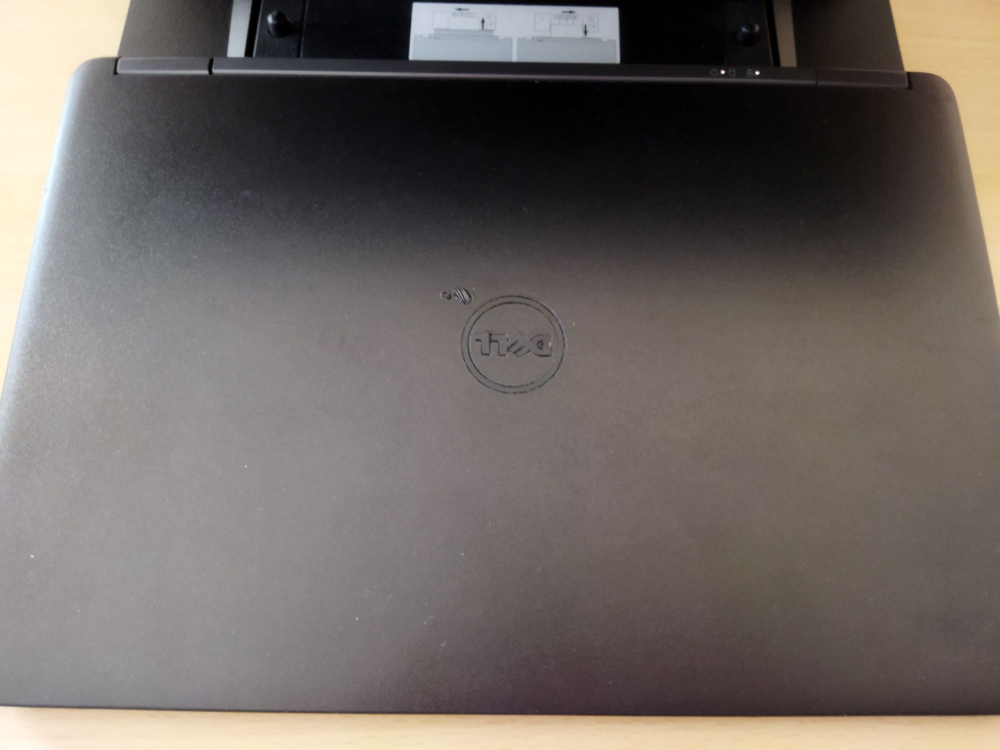 Dell 7250 i5-5300u 8gb 256 SSD Samsung stacja dokująca monitor