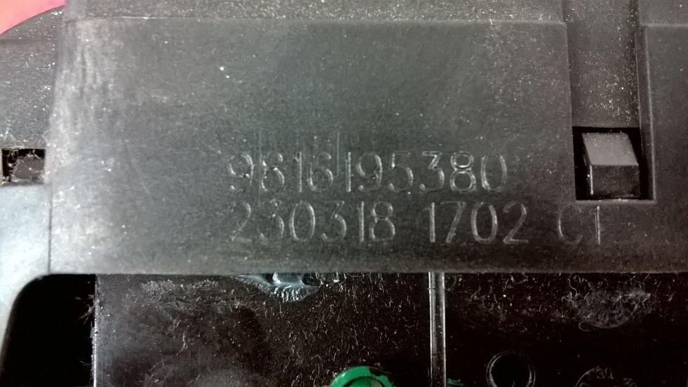 Fecho da Mala [Citroen C3 III]