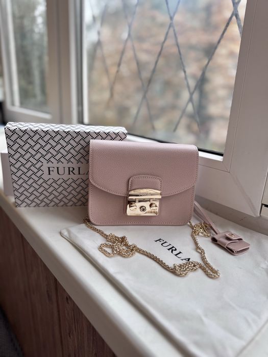 Сумочка Furla ніжного пудрового кольору