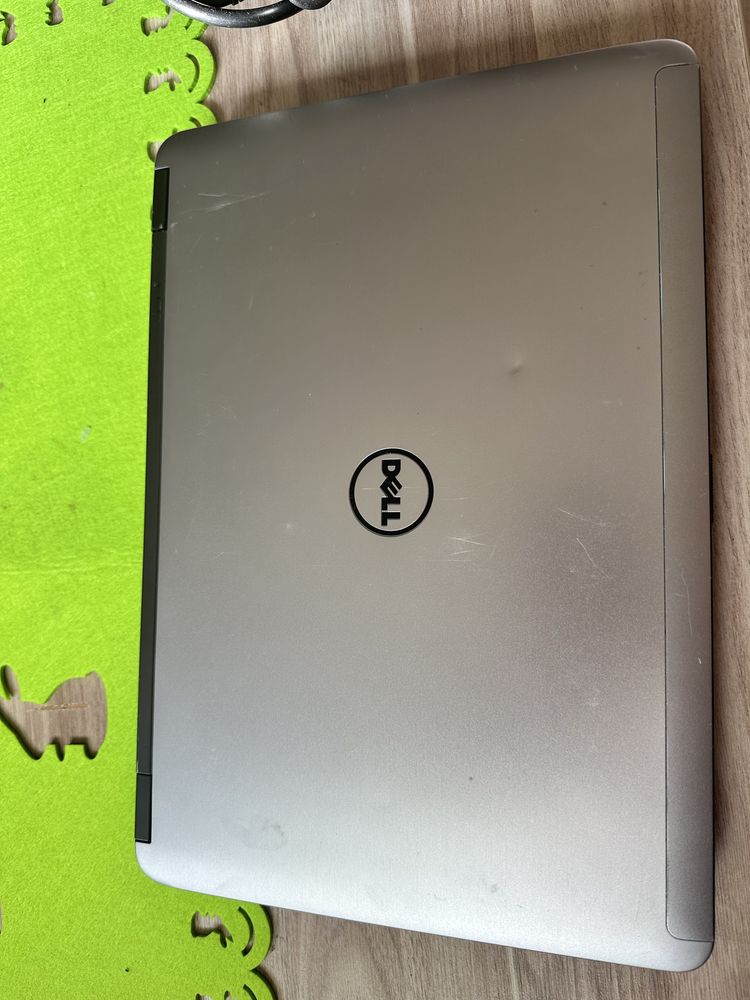 Sprzedam Laptop DELL