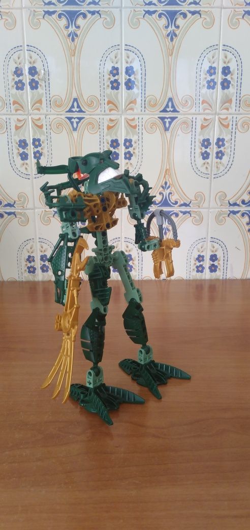 Lote de 4 Legos BIONICLE