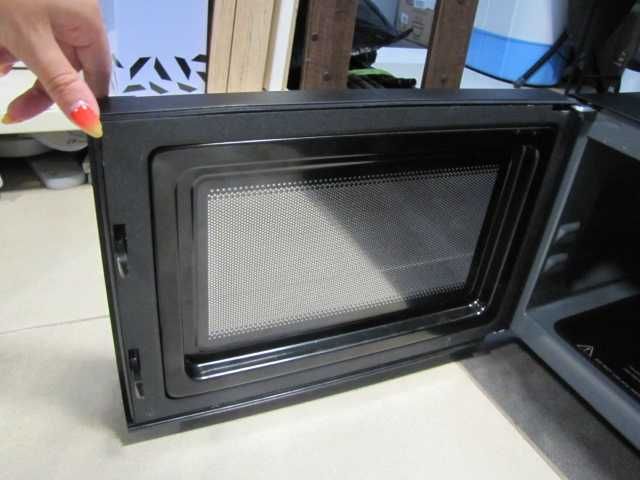 Kuchenka mikrofalowa SHARP mikrofalówka 25L 900W