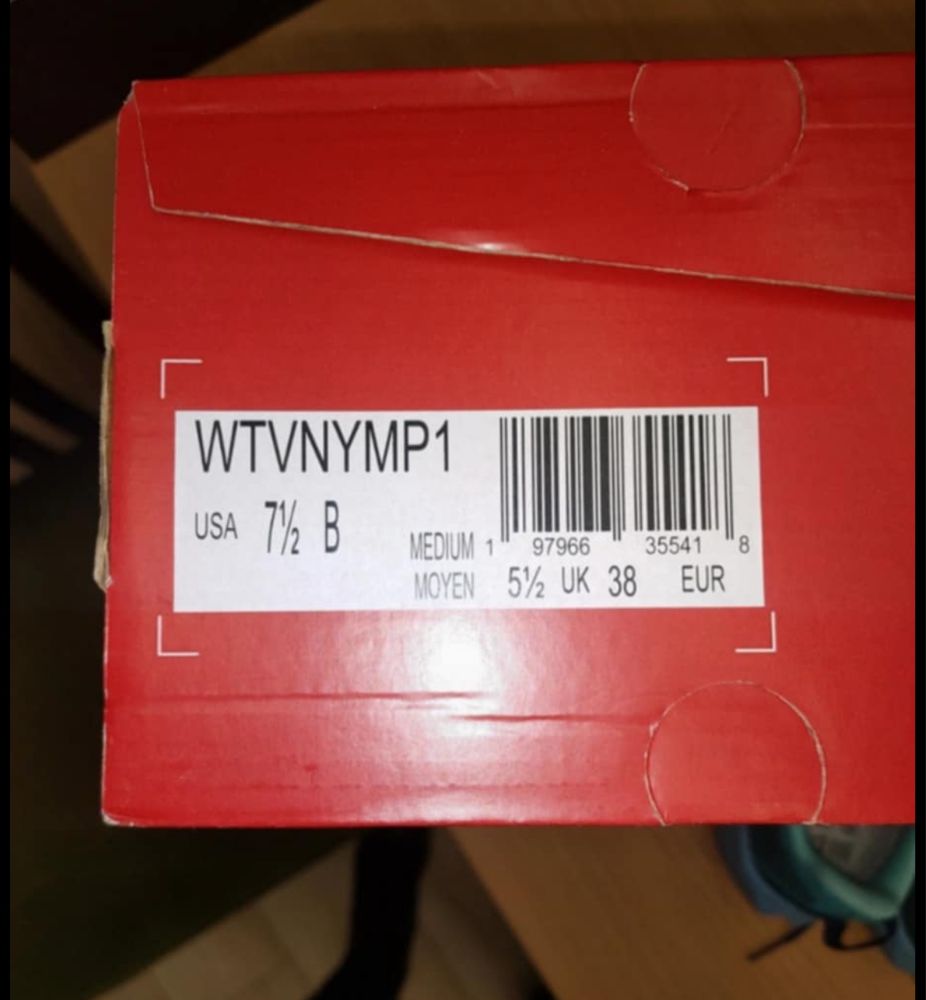 Buty damskie NEW BALANCE do biegania