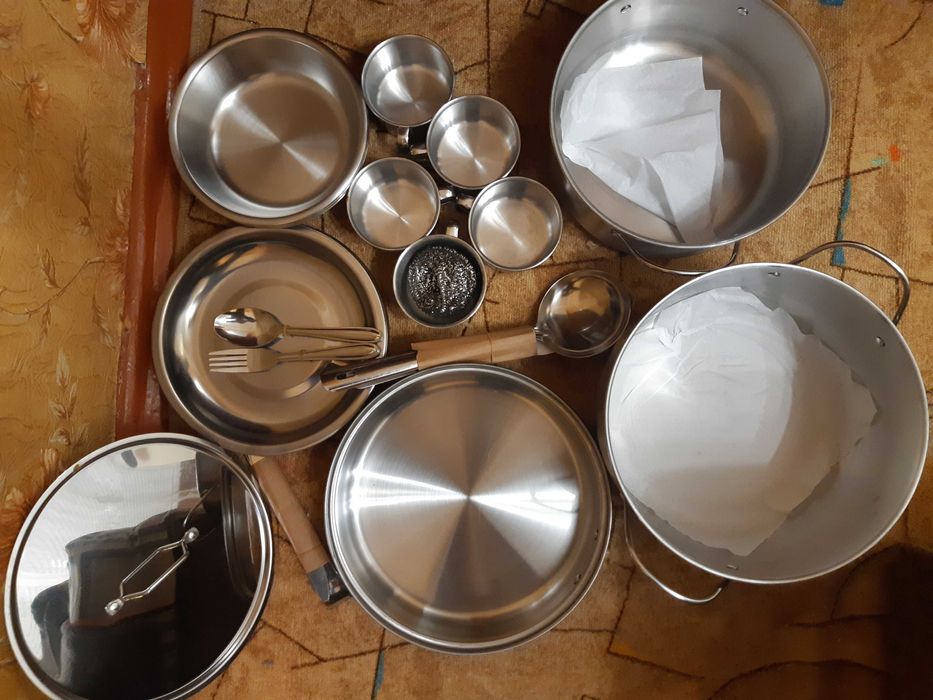 набор посуды " Турист", цена сниженна