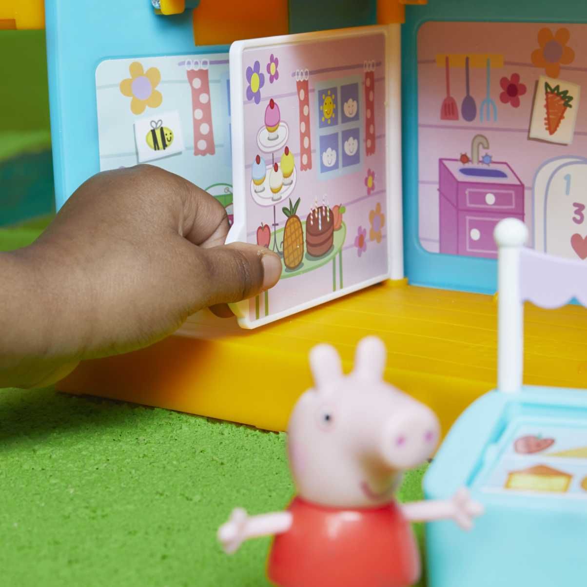 Дитячий клуб свинки Пеппи Peppa Pig Kids Only Clubhouse Hasbro F3556
