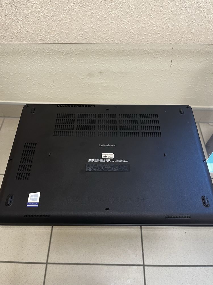 Laptop Dell Latitude 5490 | i5-8350U | 8GB RAM | SSD | Windows 10 Pro